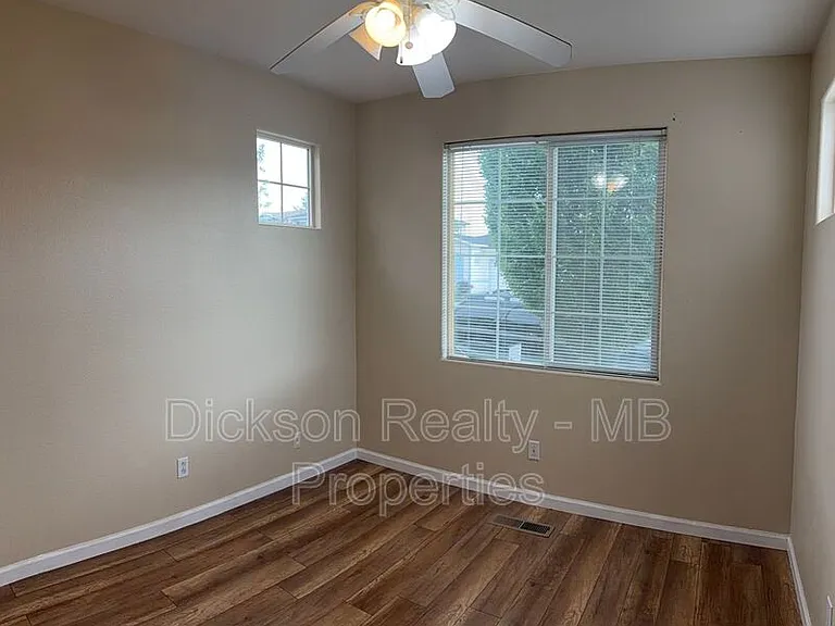 2388 Sapphire Ridge Way — Photo 14