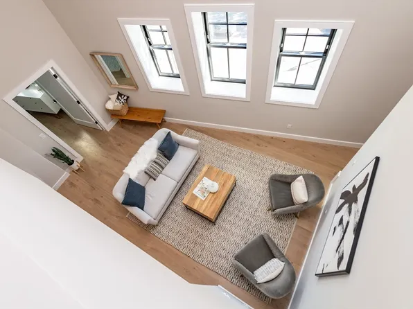 8 Franklin St #403, Allston, MA 02134