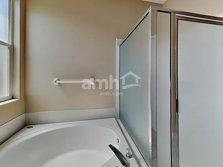 443 Sand Ridge Dr — Photo 15