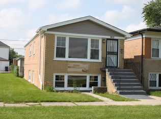 7613 W 63rd Pl, Summit, IL 60501