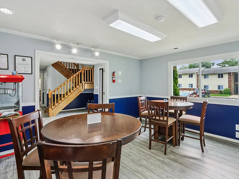 Fountain Park Apartments | Specials Available — Photo 12