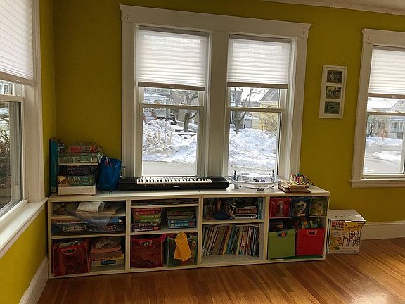 5th image of 222 Appleton St