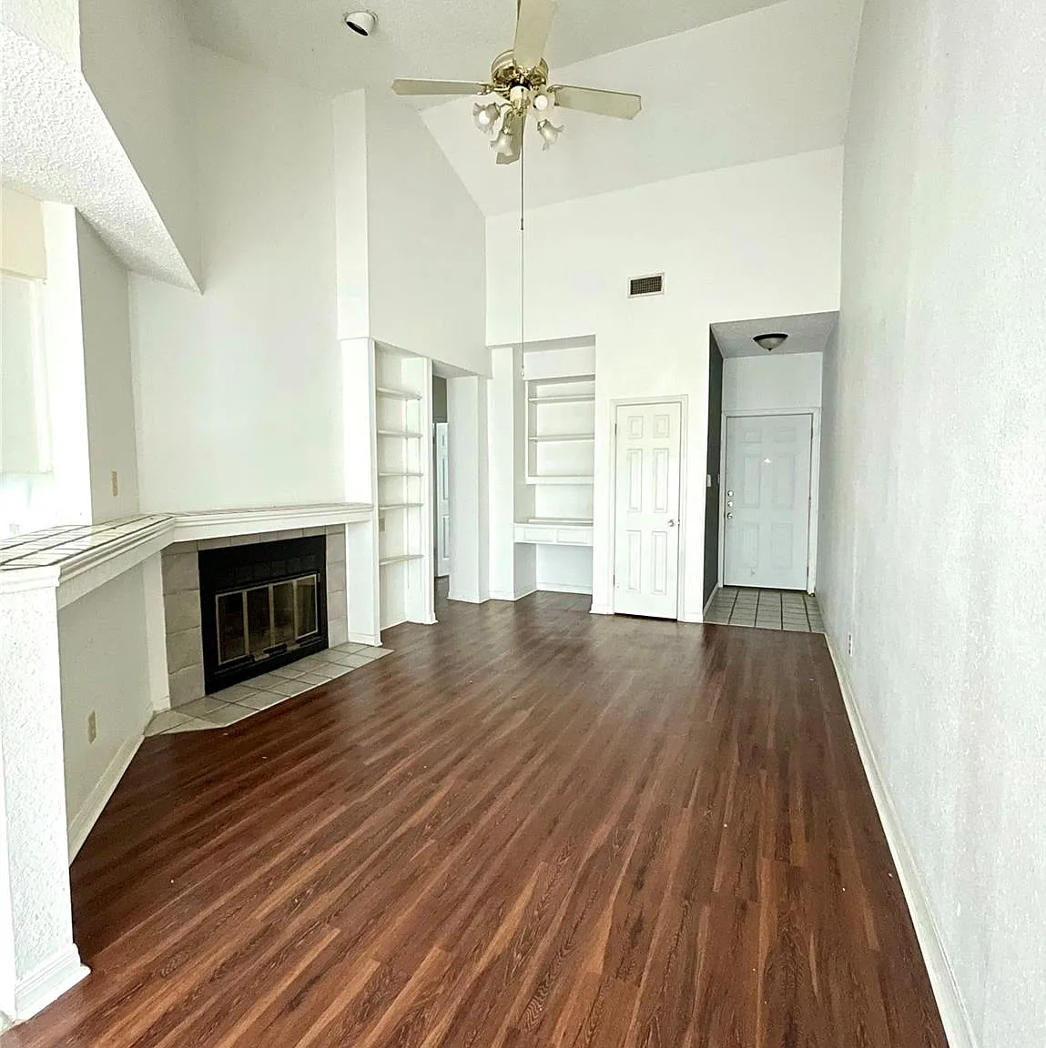 2 bed, 2.0 bath, 784 sqft, $1,700 — Photo 3