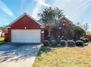 3 Chatham Ct, Mansfield, TX 76063