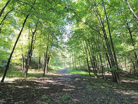 4th image of 192 Township Rd