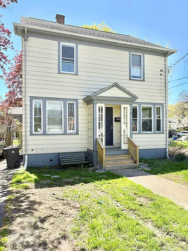 240 Fountain St Photo 1