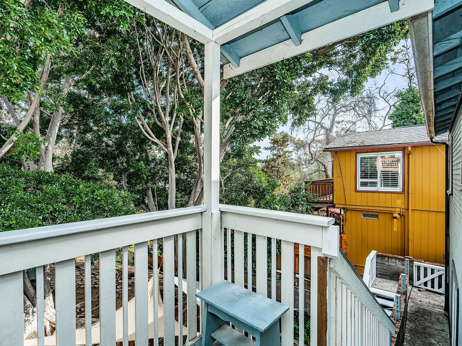 2 bed, 800 sqft, $2,650 — Photo 4