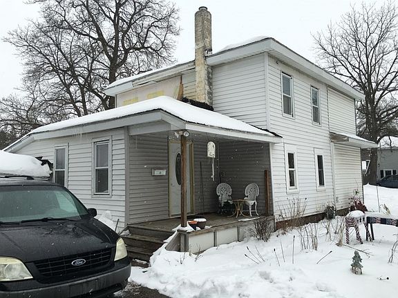 3rd image of 234 Western Ave