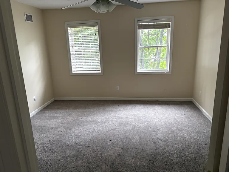 42 N Main St #B — Photo 5