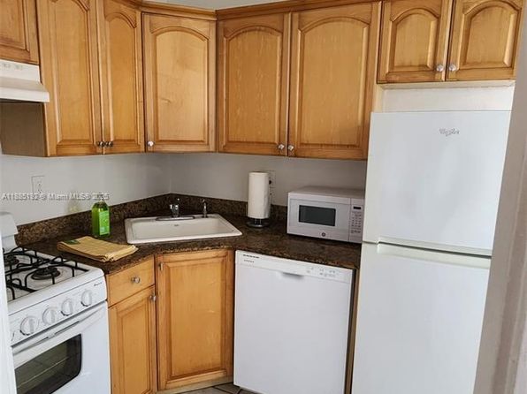 315 Eucalyptus St APT 6