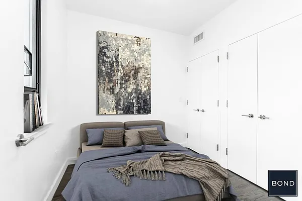 Rented by Bond New York | media 11