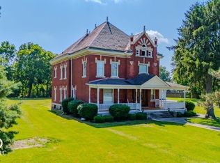 932 N Washington St, Marion, IN