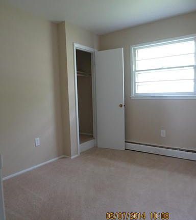 5th image of 15211 Crescent St