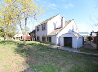 1810 W 2nd St, Grandview, WA