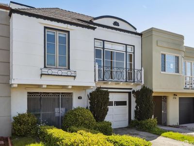 130 Meadowbrook Dr, San Francisco, CA, 94132
