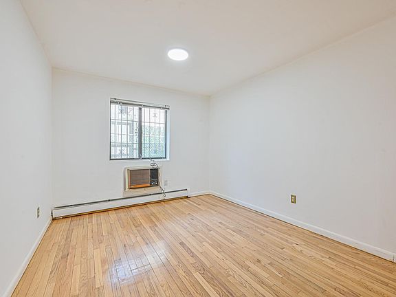 3rd image of 86-53 Avon St #1