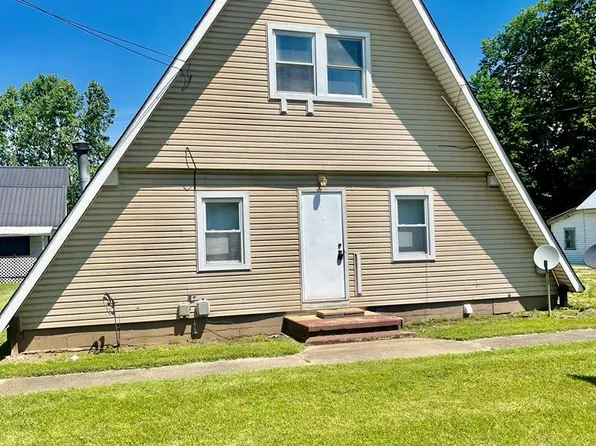706 E 2nd St, Piketon, OH 45661
