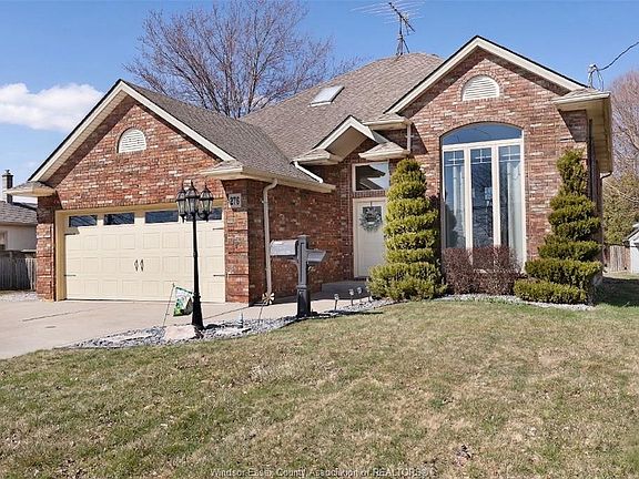 2nd image of 276 Texas Rd