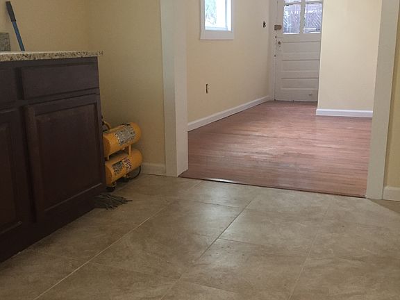2nd image of 3645 Barnes Ave