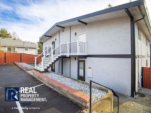 4th image of 1111 SW 148th St #4