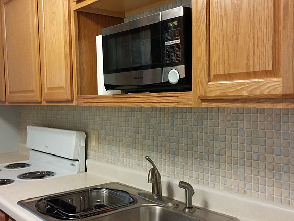 Efficient galley kitchen