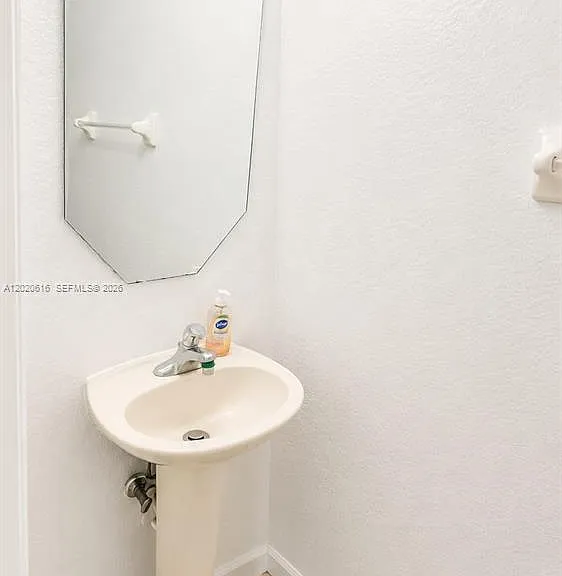 7931 Tuscany Ct #7931 — Photo 10