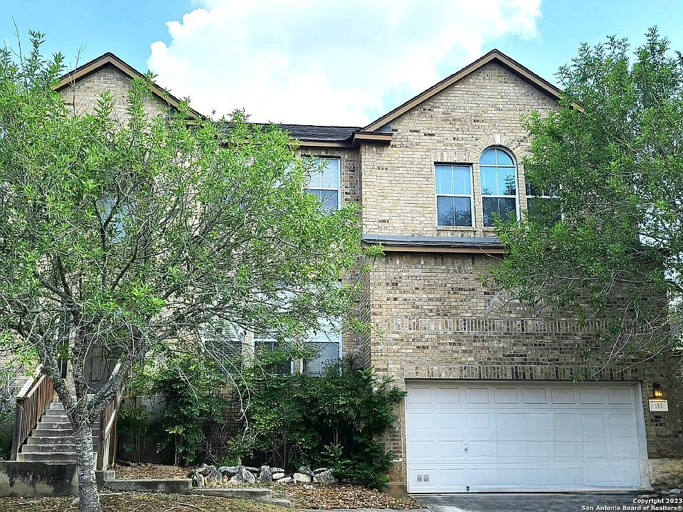 1st image of 135 IMPALA CIR
