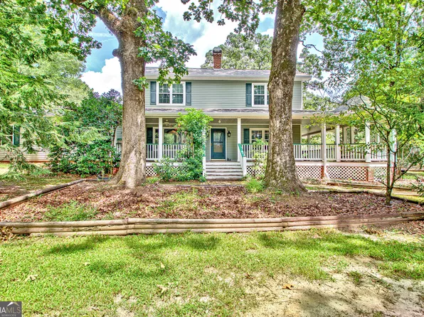 813 Sandy Creek Rd, Fayetteville, GA 30214