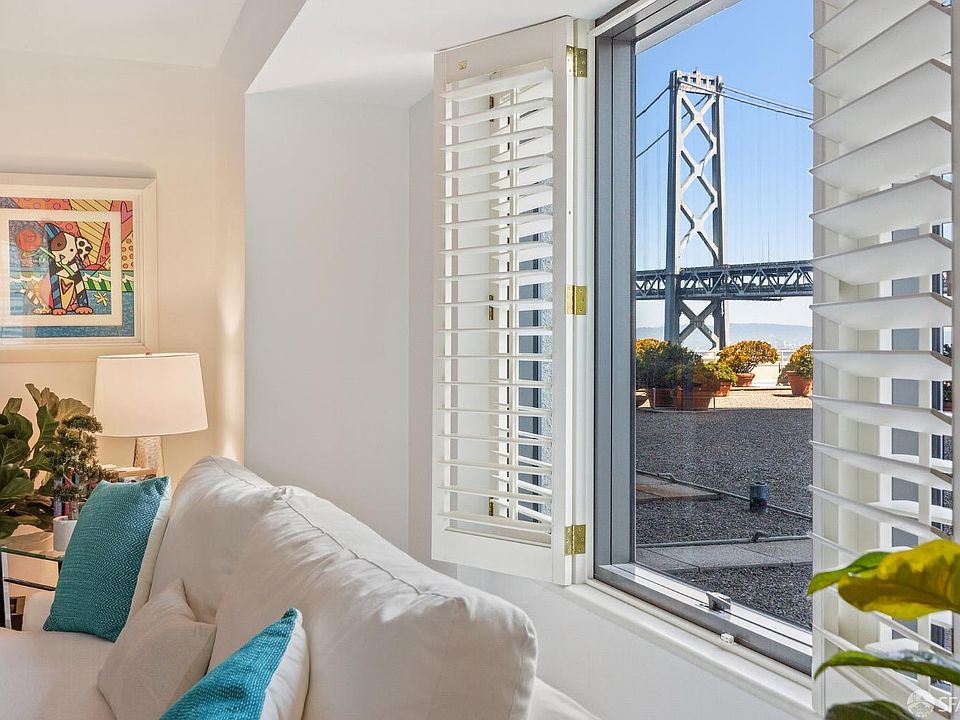 1st image of 75 Folsom St APT 801