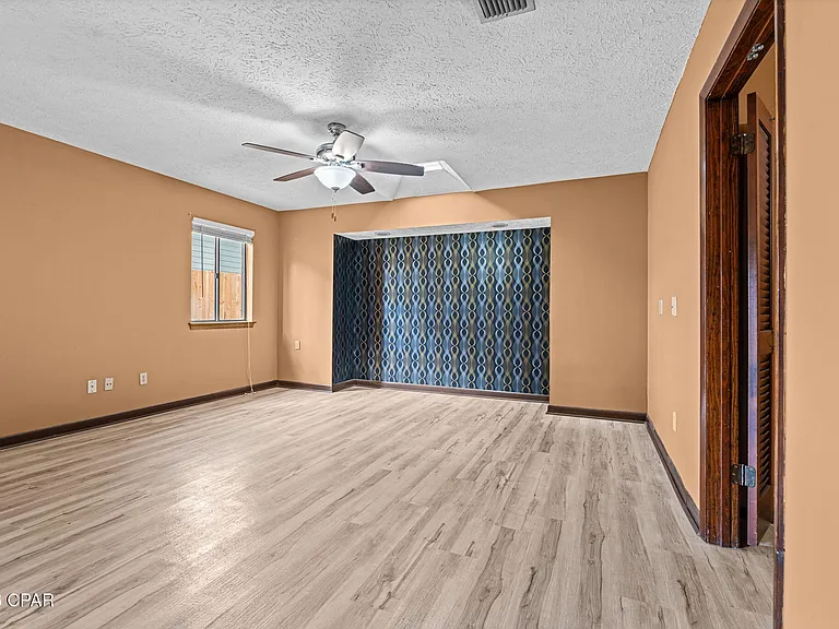 2194 Briawood Cir #1 — Photo 33