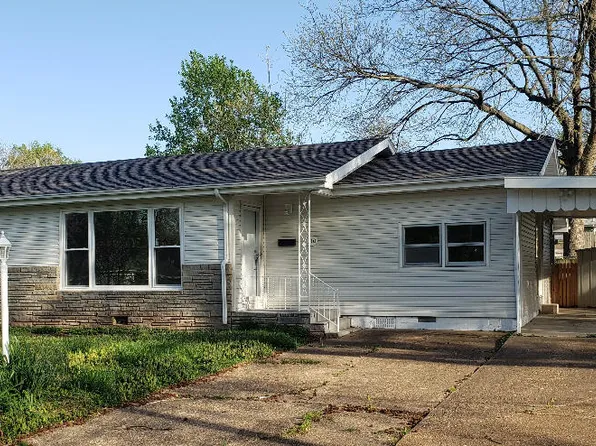 310 E Freeman Street, Bolivar, MO 65613