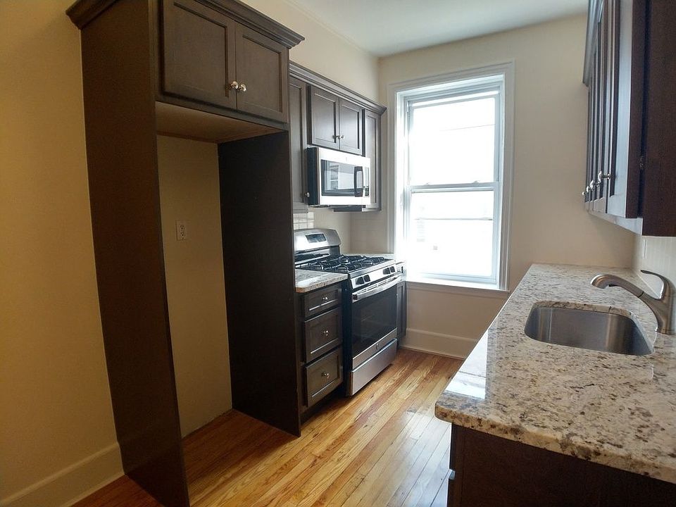 1st image of 1165 Ovington Ave #2F