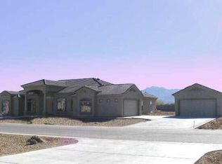 16145 E Calle De Flores Rd, Gilbert, AZ 85297