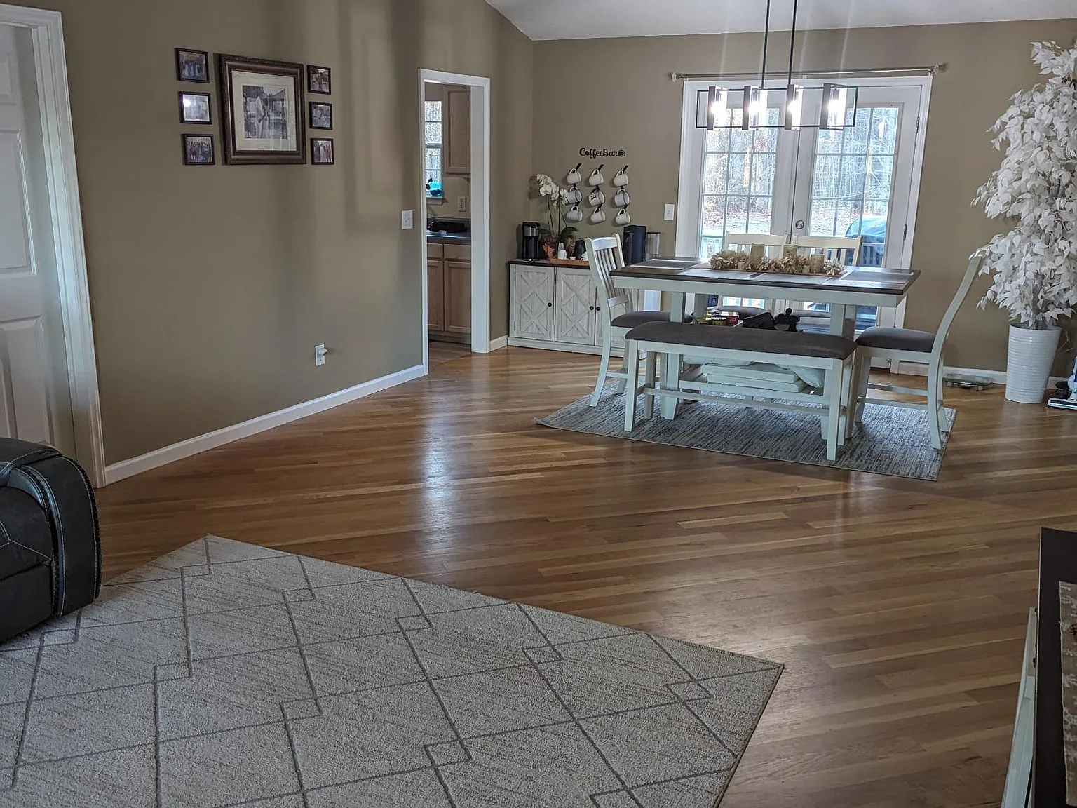 3 bed, 1316 sqft, $1,750 — Photo 4