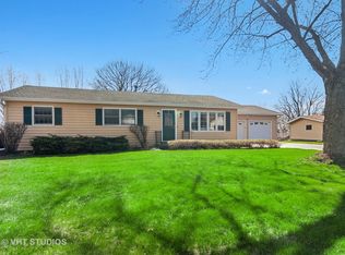 216 E Birch St, Elburn, IL 60119