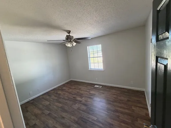 Karagan Apartments, 5051 County Road 1725 #2, Holly Pond, AL 35083