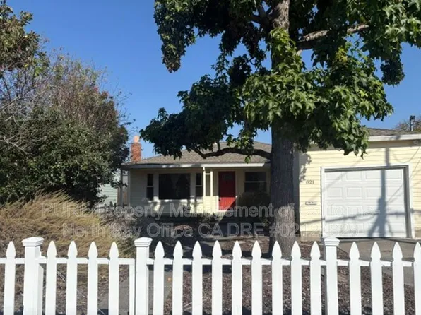 821 Madison St, Petaluma, CA 94952