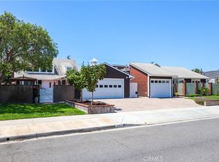 247 23rd St, Costa Mesa, CA 92627