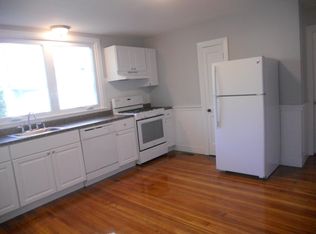 200 Robbins St, Waltham, MA 02453