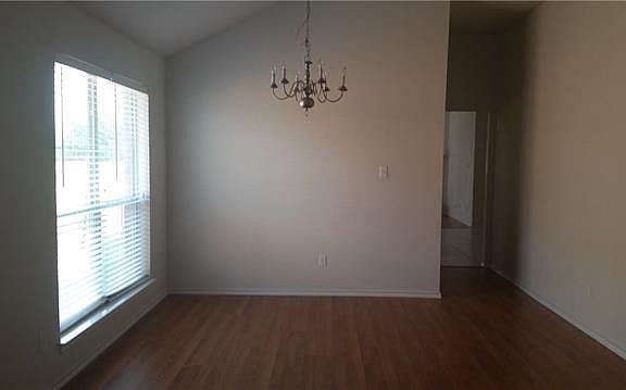 3rd image of 6907 Misty Meadow Ln