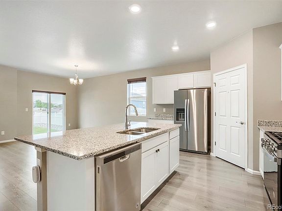 5th image of 5491 Sandy Ridge Avenue