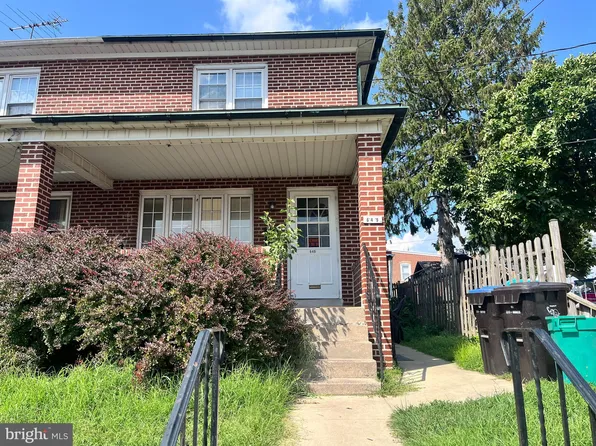 649 E Oak St, Norristown, PA 19401