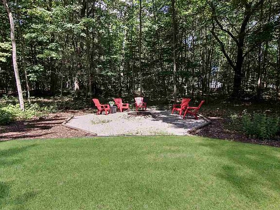 3rd image of 1322 Minkin Dr