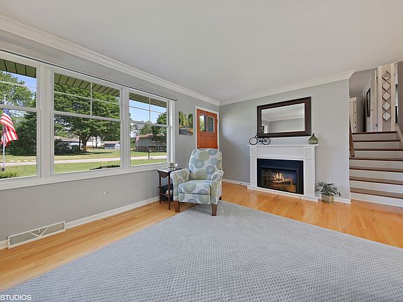 2nd image of 10973 Ursula Dr