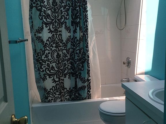 5th image of 5 Scott Avenue South Bch #1