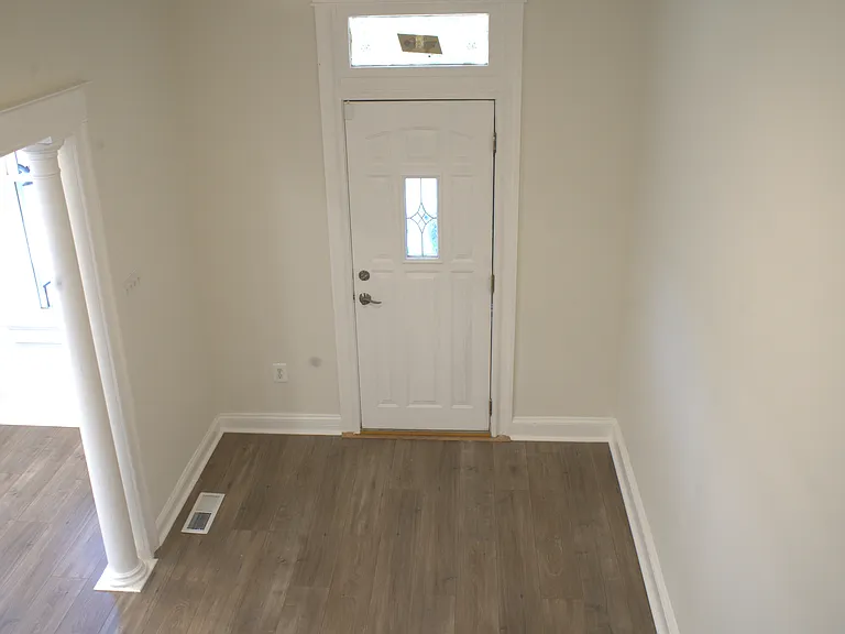 117 S Wickham Rd — Photo 15