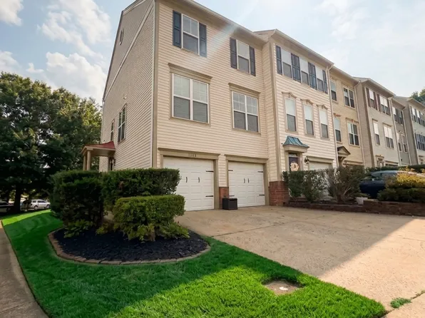 3516 Moon Way, Woodbridge, VA 22193
