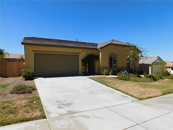 2nd image of 34113 Hillside Dr