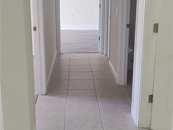 5th image of 2913 Tuscan Dr Unit 203