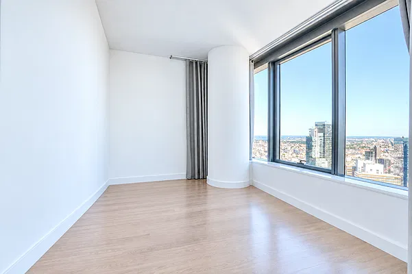 Bedroom, photo 1